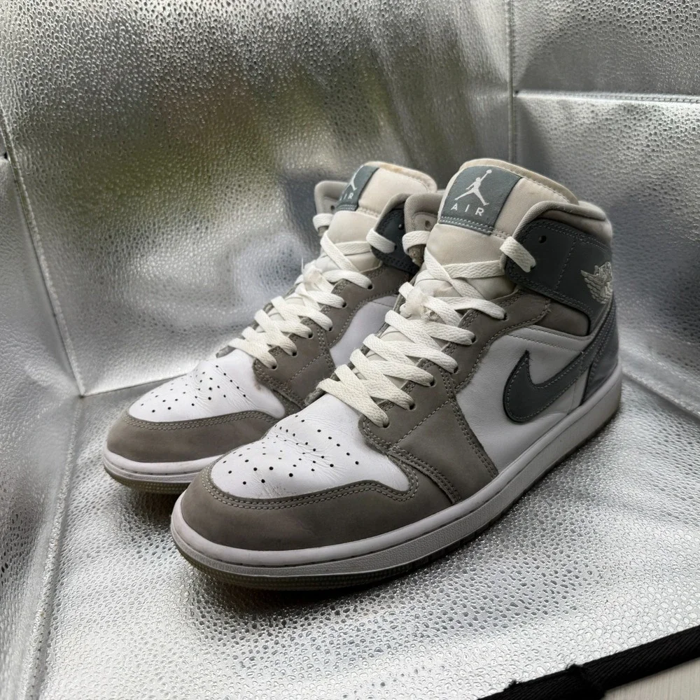 Size 11.5 Air Jordan 1 SE Mid Patent Cool Gray White Mens Sneakers‎ HF3216-100